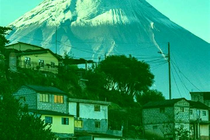 Mila, 24 — Escort in Quero, Ecuador