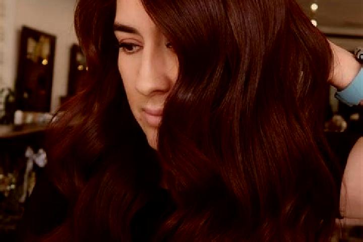 Mila, 25, a auburn dark-eyed european companion based in Alberswil. Offering Erotic Massage, Party Girl, Striptease, Massage, OWO. Available for incall and o...