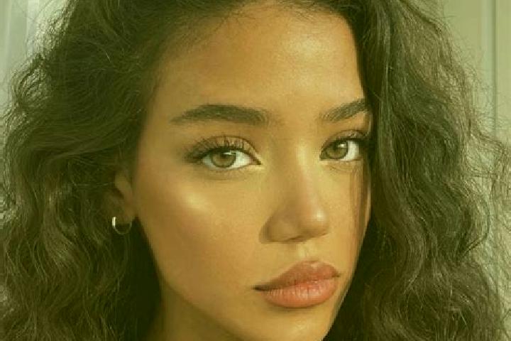 Mila, 25, a black brown-eyed mediterranean companion based in Villa Gonzalez. Offering 69, GFE, Roleplay. Available for incall and outcall, overnight booking...