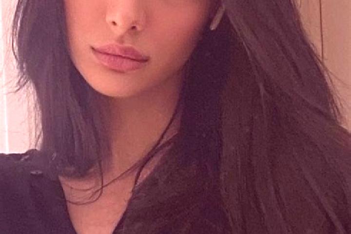 Mila, 25, a black dark-eyed middle eastern companion based in Pietradefusi. Offering Striptease, Massage, Domination. Available for incall and outcall, day a...