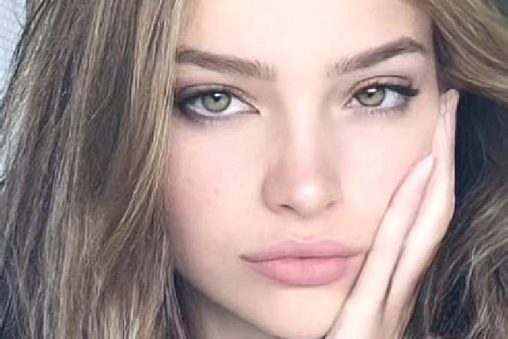 Mila, 25, a blonde hazel-eyed latina companion based in Tzintzimeo. Offering Overnight, Tantra, Dinner Date, OWO. Available for incall and outcall, overnight...