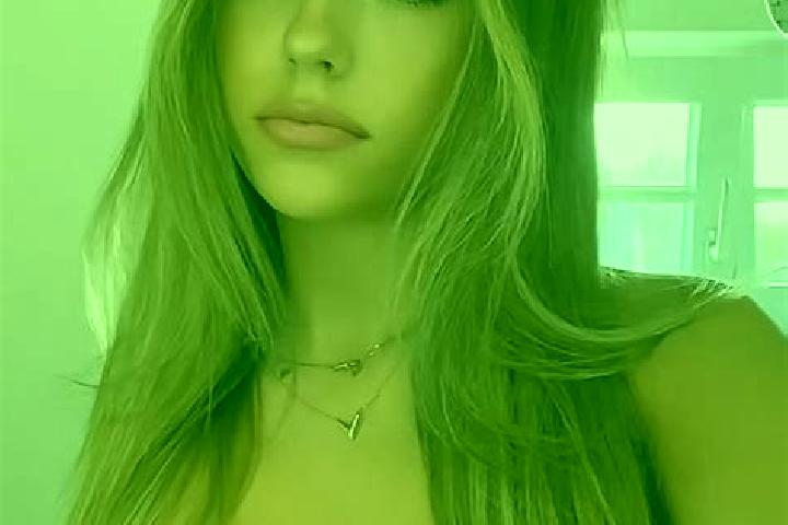 Mila, 25, a dark blonde brown-eyed middle eastern companion based in Montevarchi. Offering Couples, GFE, Dinner Date, Roleplay. Available for incall and outc...