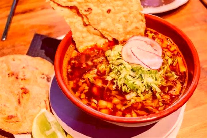 Mila, 25 — Escort in El Pozole, Mexico