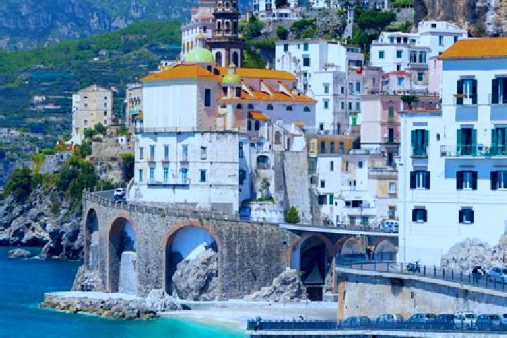 Mila, 25 — Escort in Giustenice, Italy