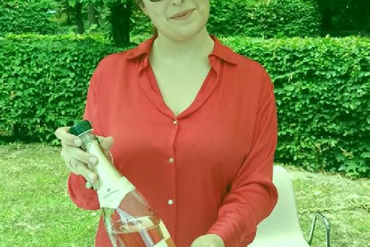 Mila, 25 — Escort in Roccapietra, Italy
