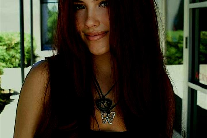 Mila, 26, a auburn dark-eyed mediterranean companion based in Borobia. Offering Dinner Date, Fetish, Striptease, A-Level, BDSM. Available for incall and outc...