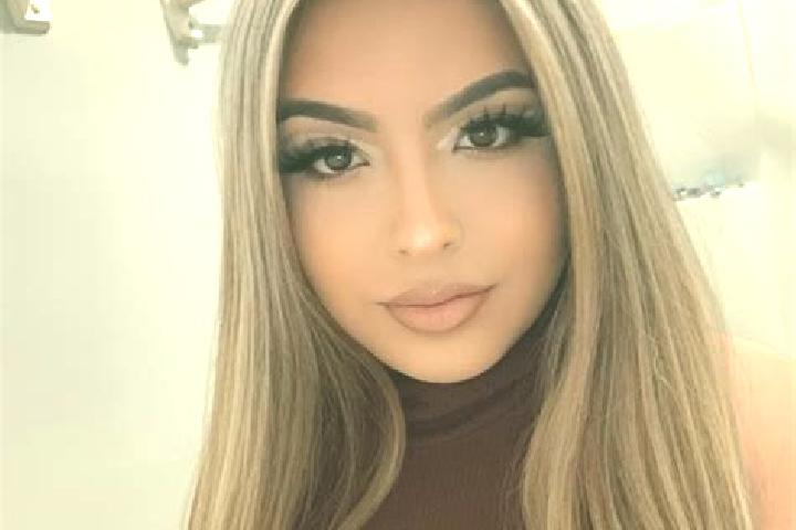 Mila, 26, a blonde brown-eyed latina companion based in Makary. Offering GFE, Fetish, Overnight, Travel Companion. Available for incall and outcall, day and ...