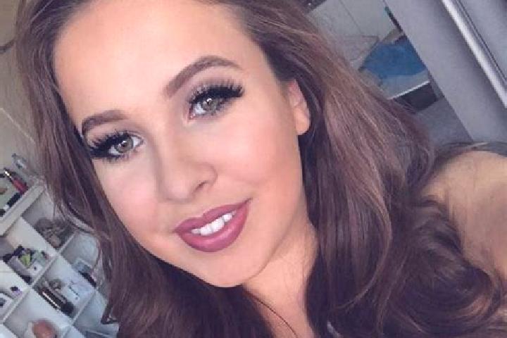 Mila, 26, a brunette grey-eyed slavic companion based in Castillejar. Offering Girlfriend Experience, Dinner Date. Available for incall and outcall, overnigh...