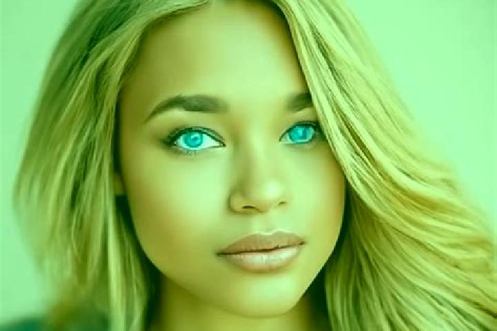 Mila, 26, a dark blonde blue-eyed latina companion based in Rackeve. Offering Prostate Massage, Girlfriend Experience, A-Level, Roleplay. Available for incal...