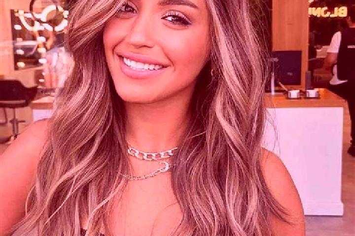 Mila, 26, a dark blonde brown-eyed indian companion based in Kedungbacin. Offering Tantra, Couples, Deep French Kissing. Available for incall and outcall, da...