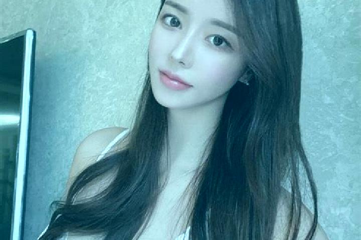 Mila, 26 — Escort in Wojiang, China