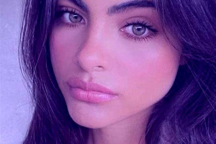 Mila, 27, a black hazel-eyed latina companion based in Krajansumbermujur. Offering Girlfriend Experience, A-Level, Tantra, GFE. Available for incall and outc...