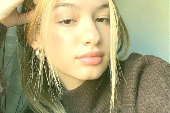 Mila, 27, a blonde brown-eyed mixed companion based in Ad Dabbah. Offering Duos, Dinner Date, Massage, Party Girl. Available for incall and outcall, overnigh...