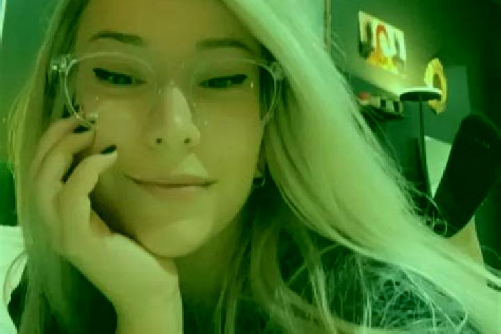 Mila, 27, a blonde dark-eyed mixed companion based in Lys-lez-Lannoy. Offering OWO, Massage, Dinner Date. Available for incall and outcall, day and evening d...