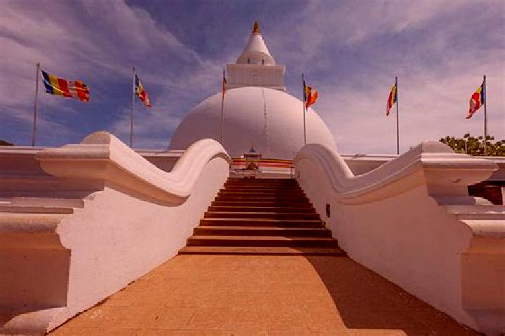 Mila, 27 — Escort in Kataragama, Sri Lanka