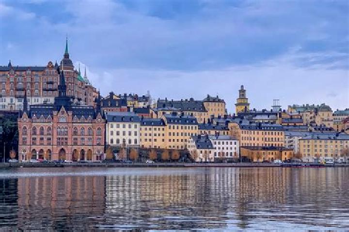 Mila, 27 — Escort in Mala, Sweden