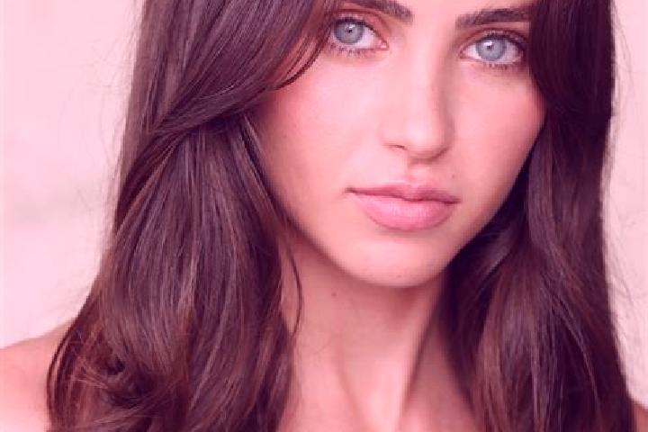 Mila, 28, a brunette brown-eyed caribbean companion based in Bunyip. Offering Dinner Date, Domination, Striptease. Available for incall and outcall, overnigh...