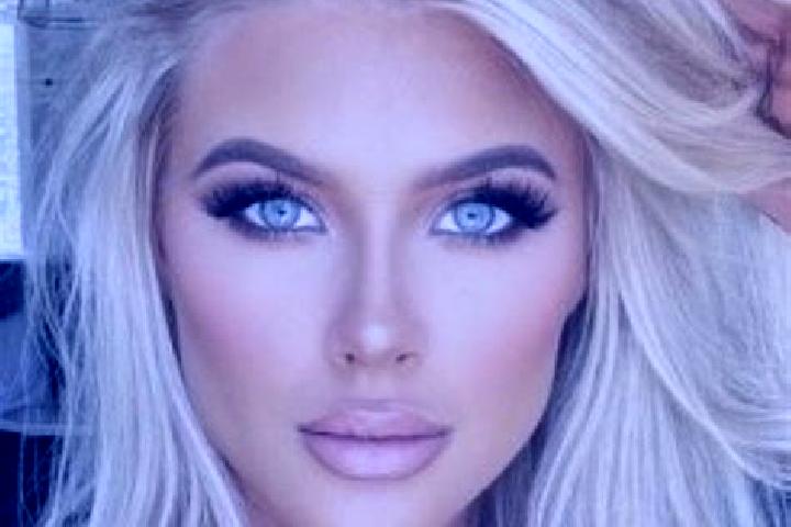 Mila, 28, a platinum blonde dark-eyed indian companion based in Lake Wylie. Offering Striptease, BDSM, Fetish. Available for incall and outcall, day and even...