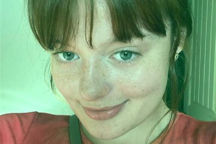 Mila, 28, a red brown-eyed slavic companion based in Morelli Catena Sottana. Offering Prostate Massage, BDSM. Available for incall and outcall, day and eveni...