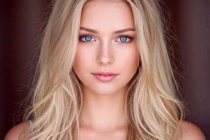 Mila, 28, a red dark-eyed mixed companion based in Strawn. Offering 69. Available for incall and outcall, day and evening dates.