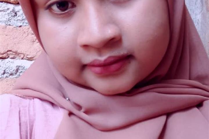 Mila, 28 — Escort in Krajan Satu Kembang, Indonesia