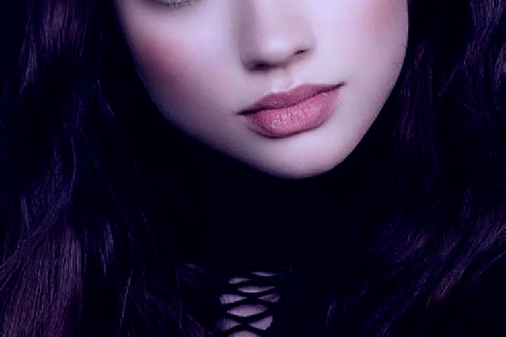 Mila, 29, a auburn brown-eyed middle eastern companion based in Palma Soriano. Offering Domination, Tantra, Striptease, Couples, Fetish. Available for incall...