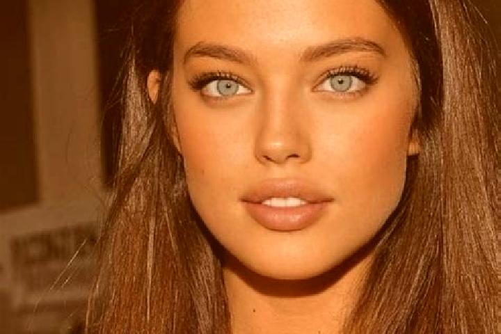 Mila, 29, a chestnut green-eyed caribbean companion based in Tomakin. Offering Dinner Date, Overnight, A-Level. Available for incall and outcall, overnight b...