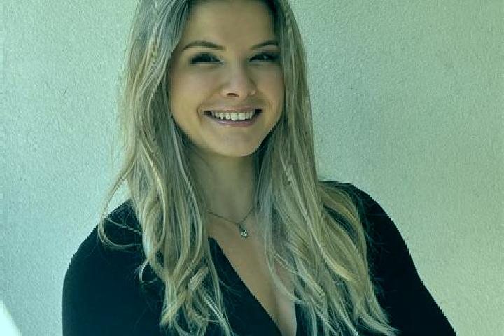 Mila, 29 — Escort in Chaponost, France