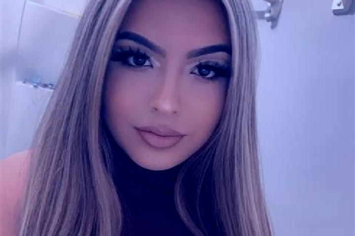 Mila, 30, a blonde grey-eyed latina companion based in Vasyl evsky Ostrov. Offering GFE, A-Level, Fetish. Available for incall and outcall, day and evening d...