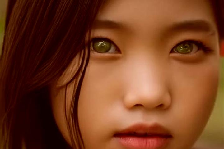 Mila, 30, a chestnut green-eyed asian companion based in Bonneuil-Matours. Offering CIM, Domination, Girlfriend Experience, Prostate Massage, Couples. Availa...