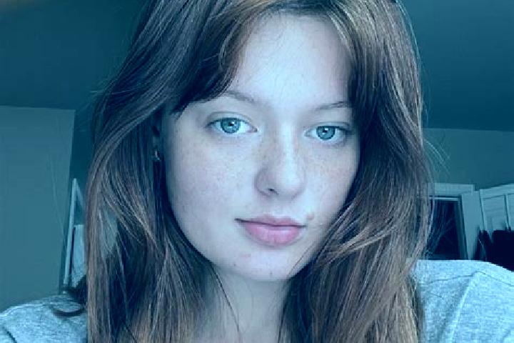 Mila, 30, a red brown-eyed mediterranean companion based in Mahamud. Offering GFE, Party Girl, Prostate Massage, Deep French Kissing. Available for incall an...