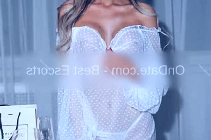 Mila, 30 — Escort in Cupertino, United States