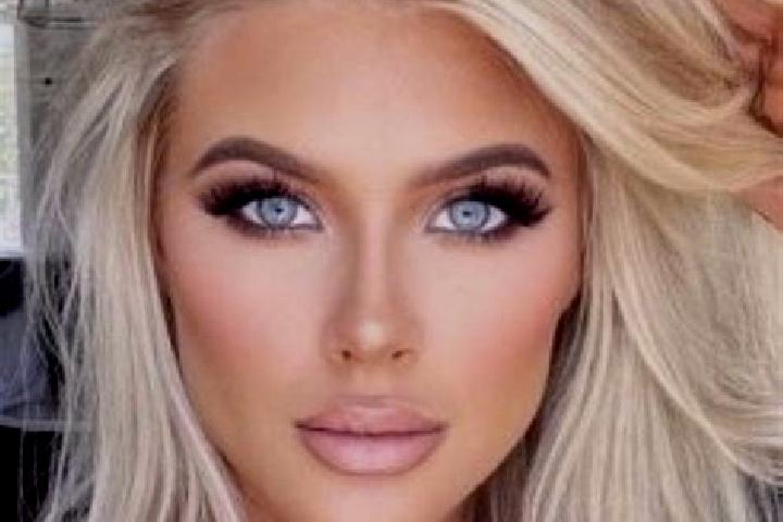 Mila, 31, a platinum blonde brown-eyed caribbean companion based in Caloundra West. Offering Party Girl, A-Level, Massage, CIM. Available for incall and outc...