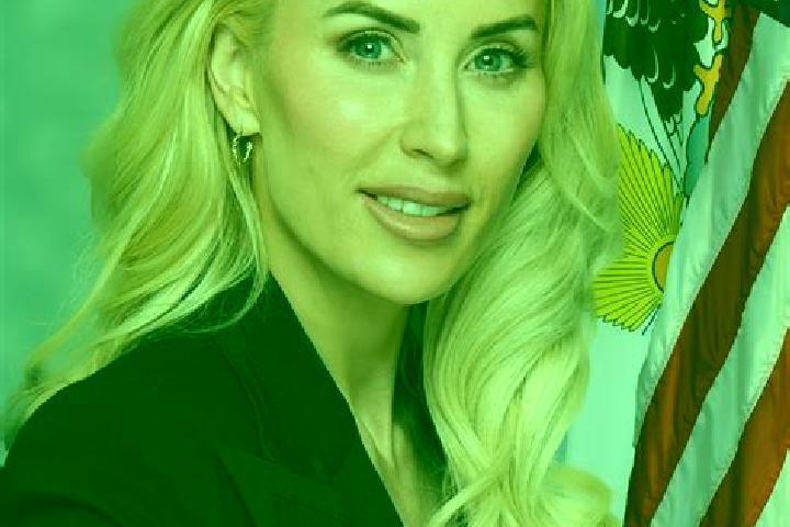 Mila, 31 — Escort in Barrington Hills, United States