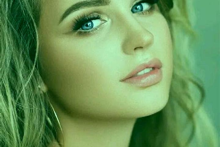 Mila, 32, a auburn brown-eyed caribbean companion based in Condat-sur-Ganaveix. Offering Party Girl, Domination, OWO. Available for incall and outcall, day a...