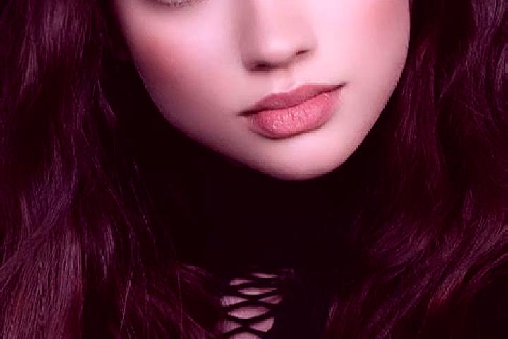 Mila, 32, a brunette dark-eyed european companion based in Lucieni. Offering Travel Companion, Fetish, 69, Massage, Dinner Date. Available for incall and out...