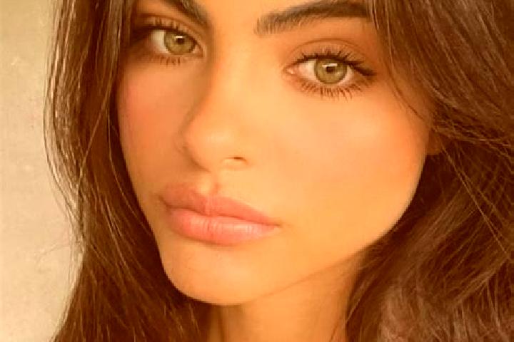 Mila, 32, a brunette green-eyed european companion based in Kollancode. Offering Massage, Duos, OWO, 69. Available for incall and outcall, day and evening da...