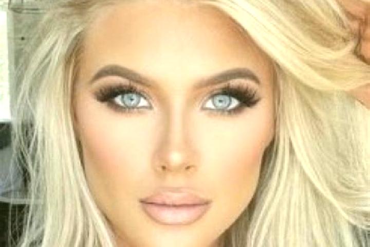 Mila, 32, a platinum blonde amber-eyed mediterranean companion based in Pliego. Offering Dinner Date, Girlfriend Experience, Erotic Massage. Available for in...