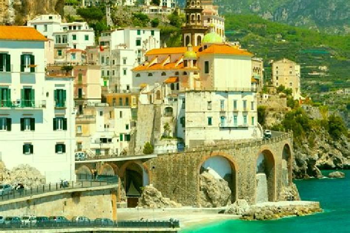 Mila, 32 — Escort in Bancali, Italy