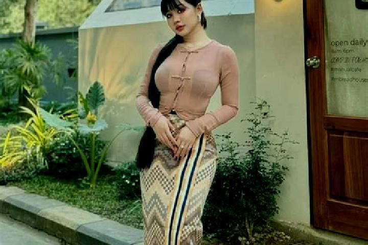 Mila, 32 — Escort in Dar Pein North, Myanmar