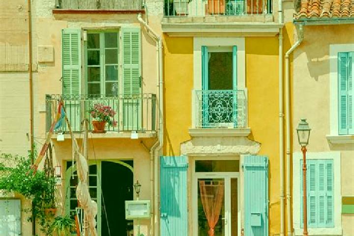 Mila, 32 — Escort in Essay, France