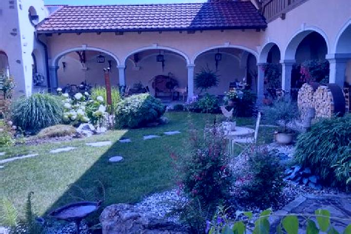 Mila, 32 — Escort in Prebensdorf, Austria
