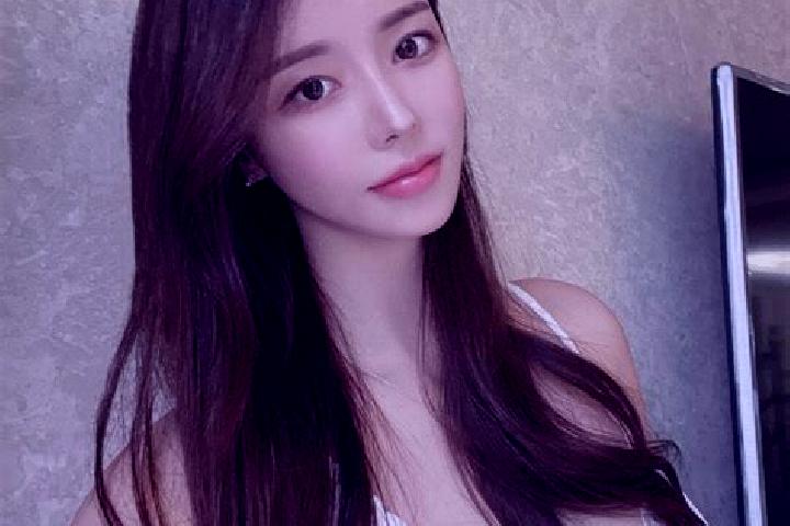 Mila, 32 — Escort in Tanghui, China