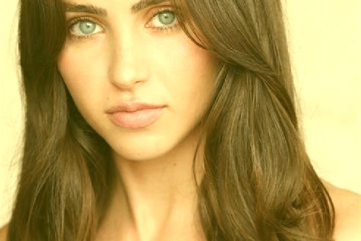 Mila, 33, a auburn brown-eyed asian companion based in Saint-Vaast. Offering Massage, Girlfriend Experience, Couples, OWO. Available for incall and outcall, ...