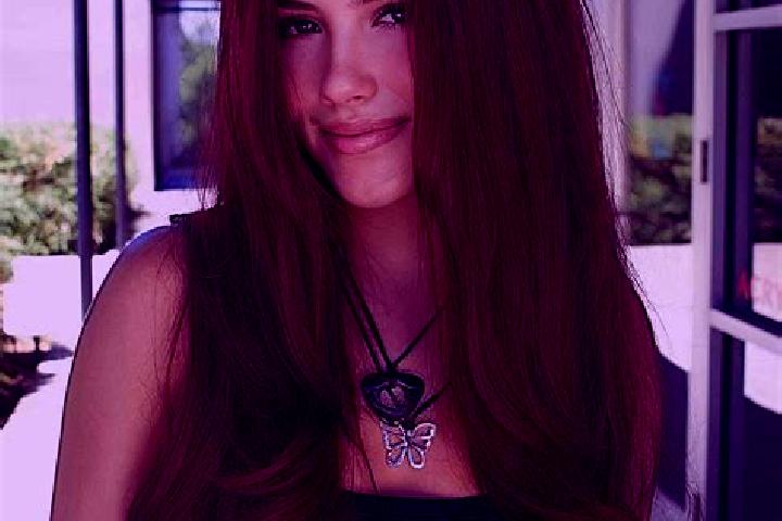 Mila, 33, a auburn dark-eyed caucasian companion based in Sholokhove. Offering Duos, CIM, Tantra. Available for incall and outcall, overnight bookings availa...