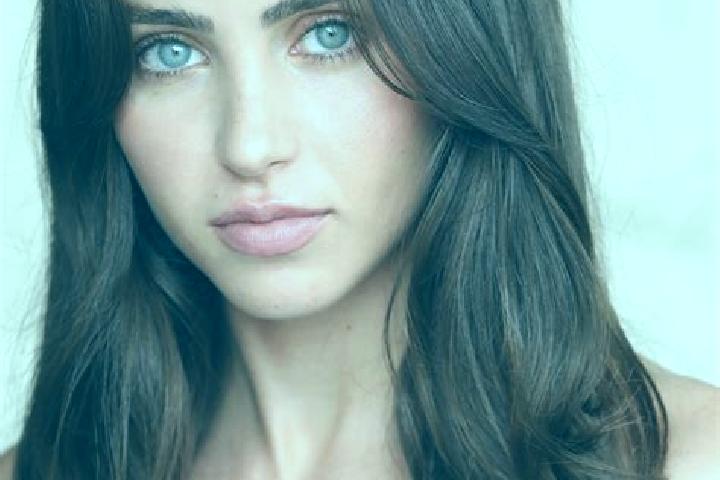 Mila, 33, a brunette brown-eyed caucasian companion based in Cravinhos. Offering Erotic Massage, Tantra, Prostate Massage. Available for incall and outcall, ...