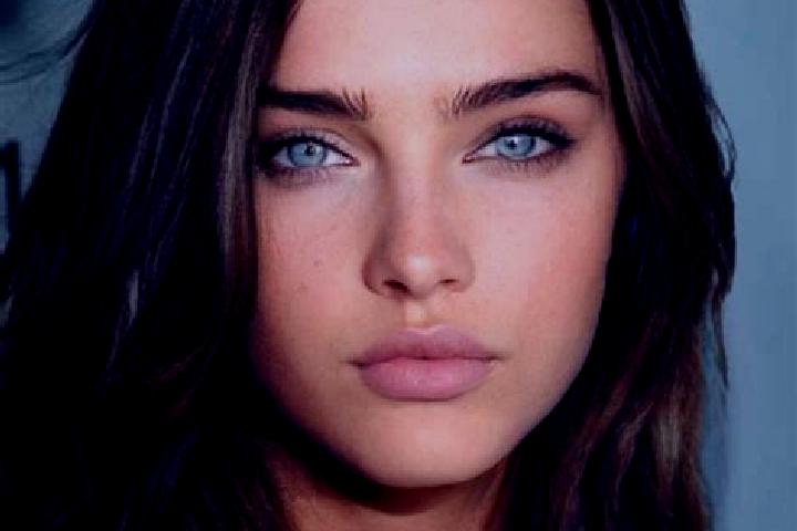 Mila, 33, a brunette grey-eyed european companion based in Valdeavellano. Offering GFE, Prostate Massage, Erotic Massage, Massage, Dinner Date. Available for...