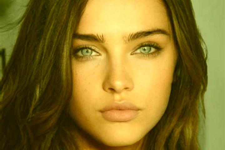 Mila, 34, a brunette amber-eyed caribbean companion based in Phum Bah Ke. Offering Deep French Kissing, Party Girl, Domination, Roleplay, OWO. Available for ...