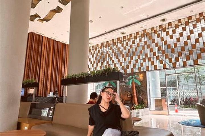 Mila, 34 — Escort in Pagedangan, Indonesia