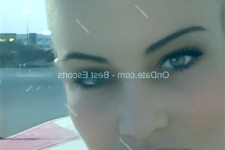 Mila, 34 — Escort in Urlucea, Romania